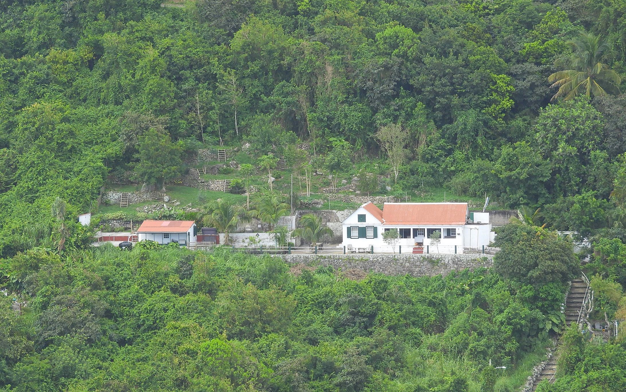 Anslyn Estate – Multi-unit Saba property